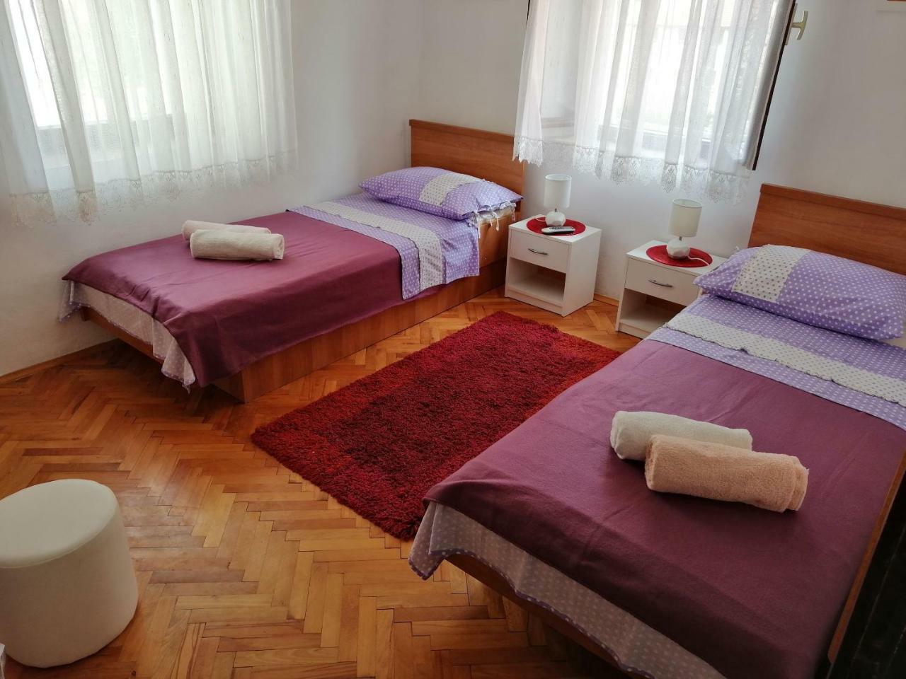 House Lotties Villa Stari Grad  Room photo