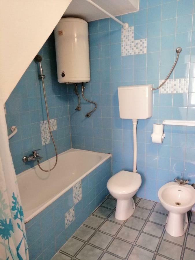 House Lotties Villa Stari Grad  Room photo